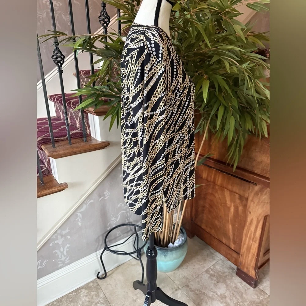 MICHAEL KORS ladies, chain-link style, long sleeve blouse size small